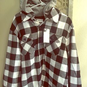 Men’s Large Shaka Wear Quilted Flannel Jacket